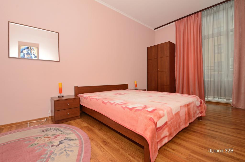 Apartments In The Center Of Pechersk เคียฟ ภายนอก รูปภาพ