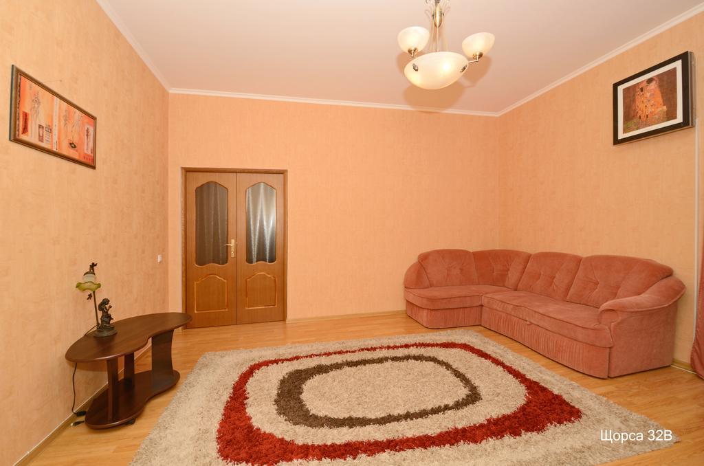 Apartments In The Center Of Pechersk เคียฟ ภายนอก รูปภาพ